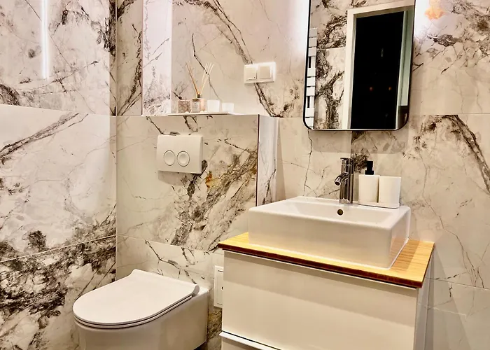 Thewicki 2214 - Wunderschoene In * Vienna