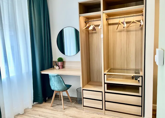 Thewicki 2214 - Wunderschoene In Vienna